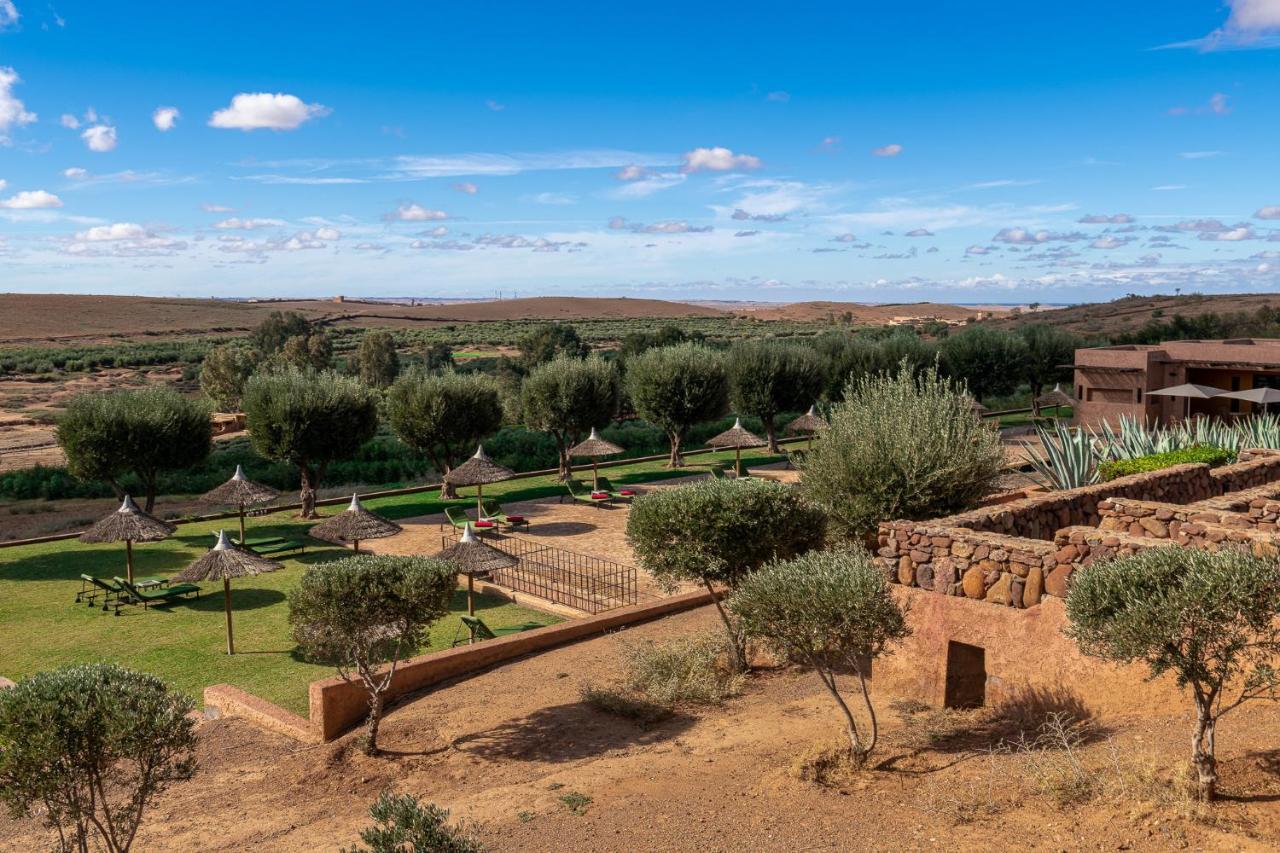 Le Palais Paysan Bed & Breakfast Marrakesh Bagian luar foto